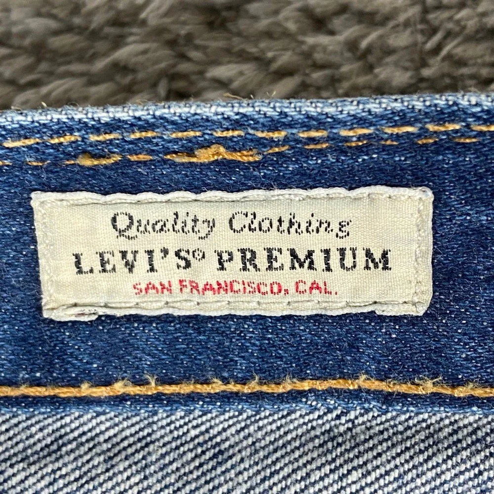 Levi's 501 '93 Premium Jeans Men 38x32 Blue Denim Straight Button Fly Distressed